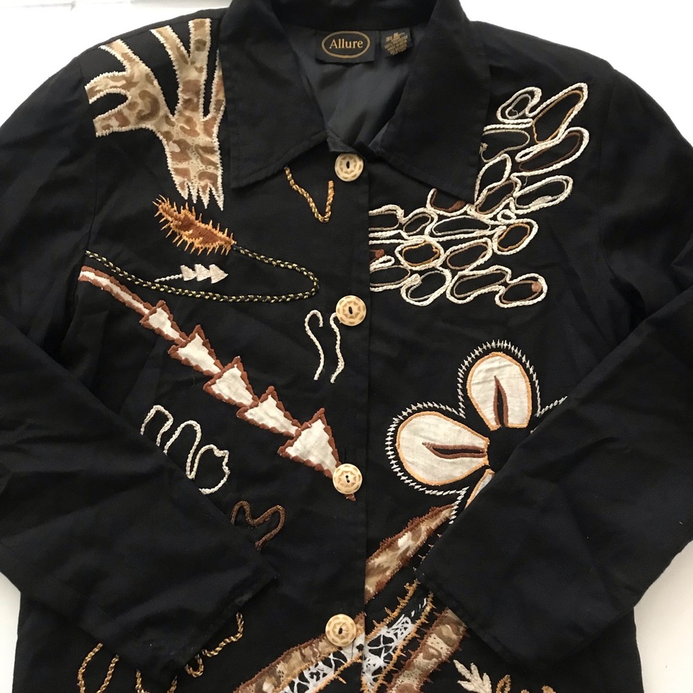 Allure Black Embroidered Floral & Abstract Detail Blazer